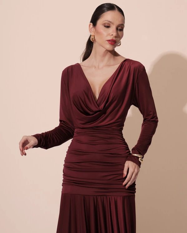 Vestido de Festa Longo Malha Degagê Drapeado Manga Longa Marsala Escuro