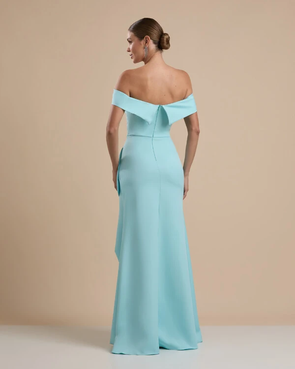 Vestido de Festa Longo Ombro a Ombro com Fenda em Alfaiataria Tiffany