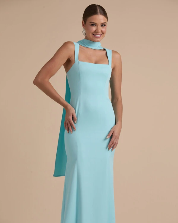 Vestido de Festa Longo Alfaiataria Alça Larga e Lenço Tiffany