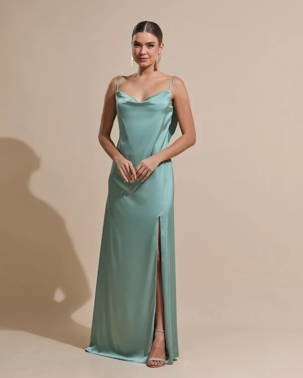 Vestido de Festa Longo Babado Costas Cetim Fluido e Fenda Verde Menta