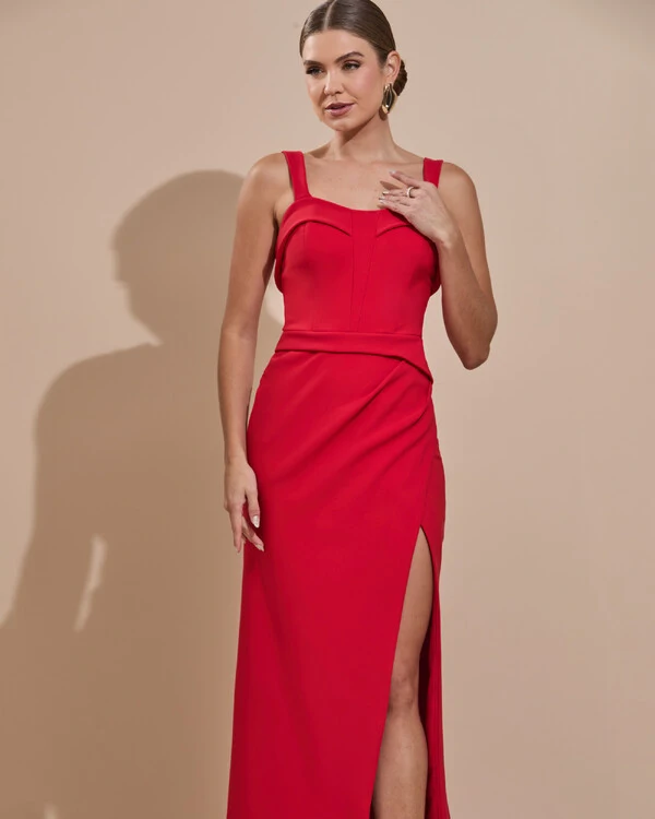 Vestido de Festa Longo Alfaiataria Decote Coração com Alças e Fenda Vermelho