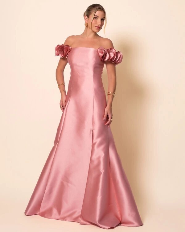 Vestido Longo de Festa Zibeline Ombro a Ombro com Flores e Fenda Rose