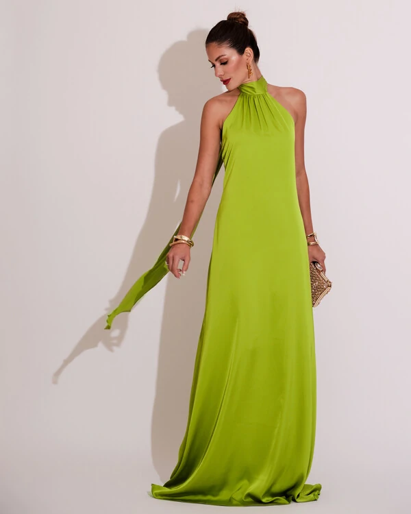 Vestido de Festa Gola Alta com Decote nas Costas Acetinado Verde Lima Escuro