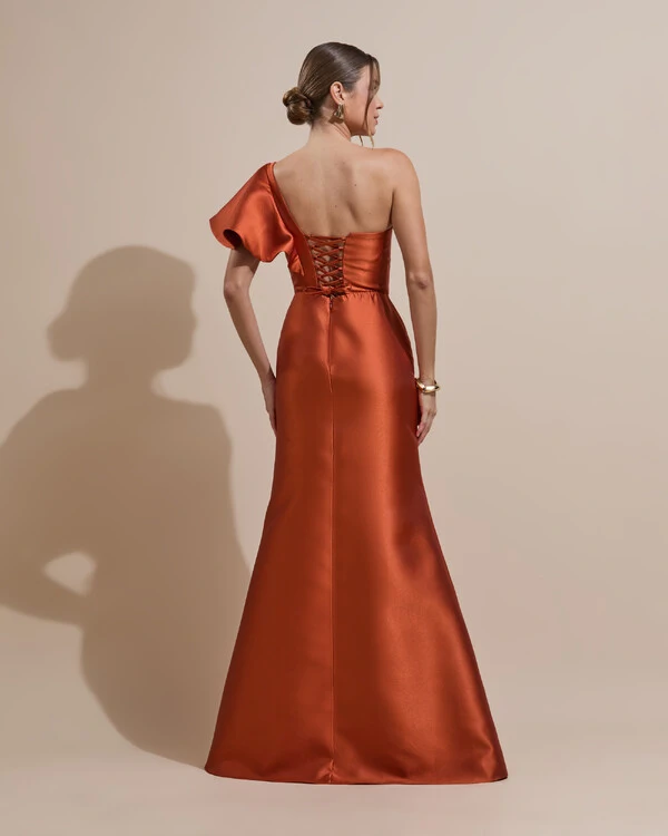 Vestido de Festa Longo um Ombro Tomara que Caia Zibeline Terracota