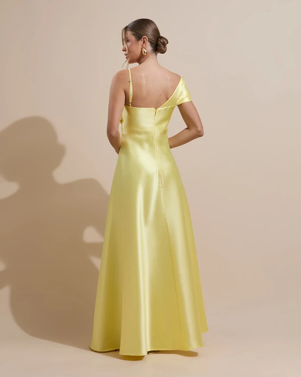 Vestido de Festa longo Faixa Ombro e Fenda Zibeline Amarelo Manteiga