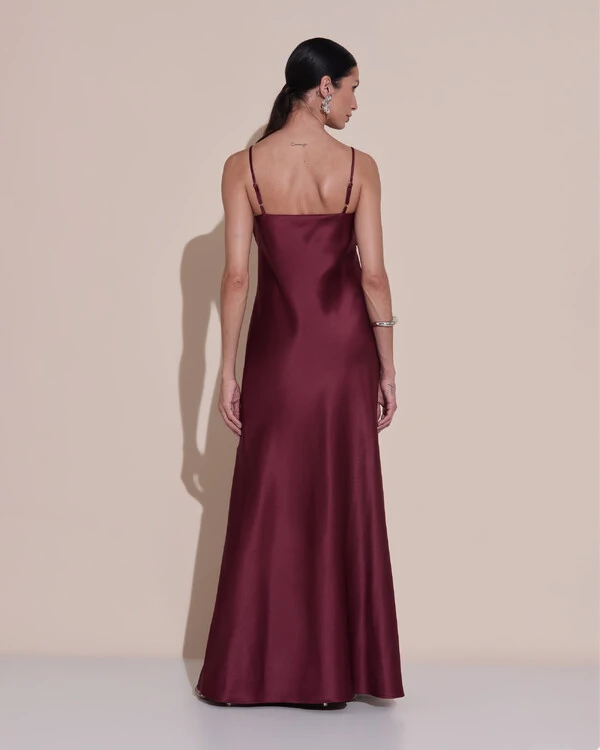 Vestido de Festa Midi Drapeado Cetim Marsala