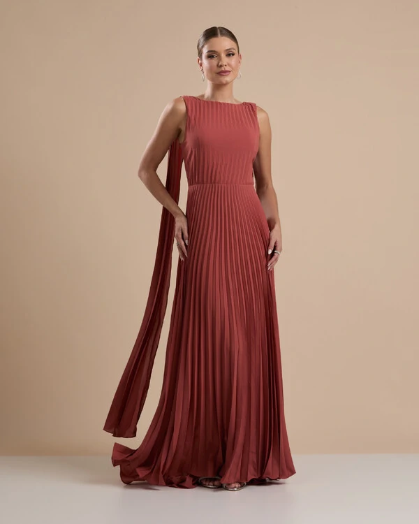 Vestido de Festa Longo Crepe Chiffon Plissado com Lenço nas Alças Terracota