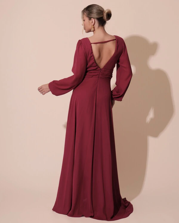 Vestido de Festa Manga Longa com Cintura Drapeada Decote V Cereja