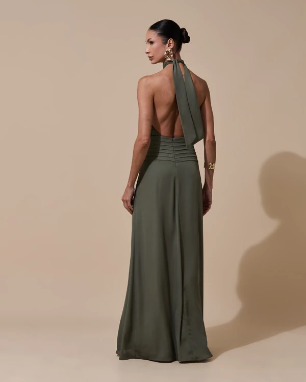 Vestido de Festa Longo Frente Única Busto Blousê Crepe Chiffon Drapeado Verde Oliva
