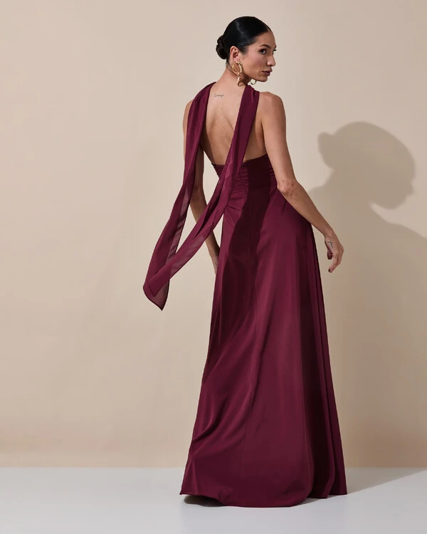 Vestido de Festa Longo Tomara que Caia Crepe Chiffon Decote Coração Lenço Marsala