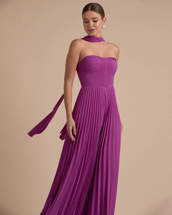 Macacão de Festa Longo Crepe Chiffon Tomara que Caia Plissado com Lenço Fúcsia