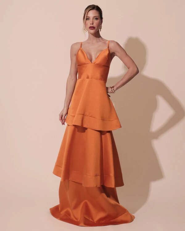 Vestido de Festa Longo Zibeline em Camadas Decote em V com Alças Terracota