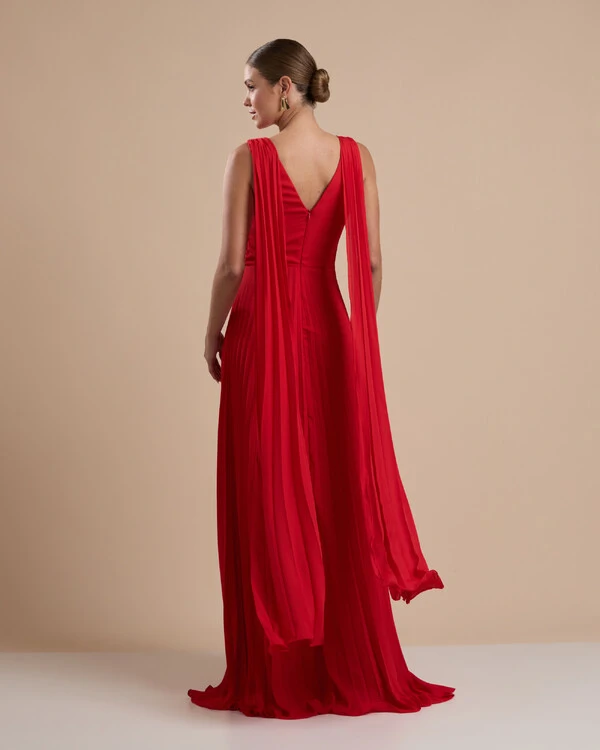 Vestido de Festa Longo Crepe Chiffon Plissado com Lenço nas Alças Vermelho New