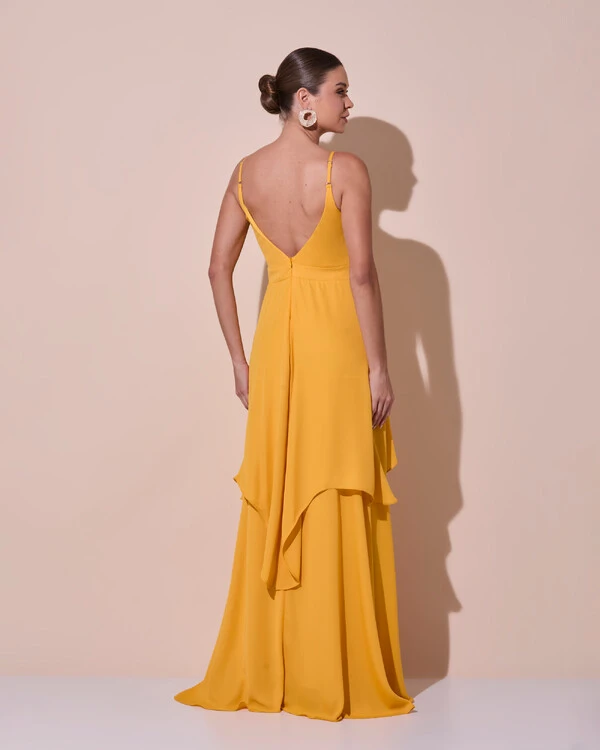 Vestido de Festa Longo Decote Coração Plissado Crepe Chiffon Babados Cascata Laranja Manga New