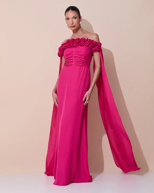 Vestido de Festa Longo Ombro a Ombro Plissado Crepe Chiffon Capa Flor 3D Pink Escuro