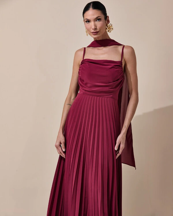 Vestido de Festa Longo Crepe Chiffon Plissado Trançado e Lenço Marsala New