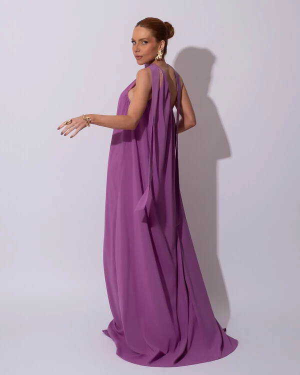 Vestido de Festa Longo Crepe Fluido um Ombro Só com Lenço Fúcsia