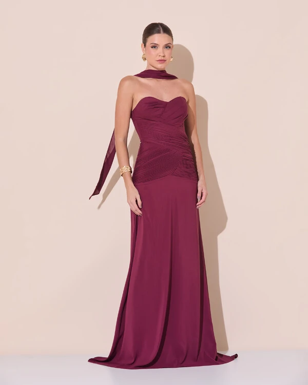 Vestido de Festa Longo Decote Coração Crepe Chiffon Drapeado Plissado Lenço Marsala