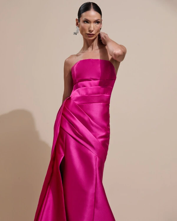 Vestido de Festa Longo Tomara que Caia Zibeline Drapeado e Faixa Pink