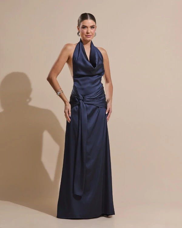 Vestido de Festa Longo Cetim Frente Única Degagê com Faixa Drapeada Azul Marinho