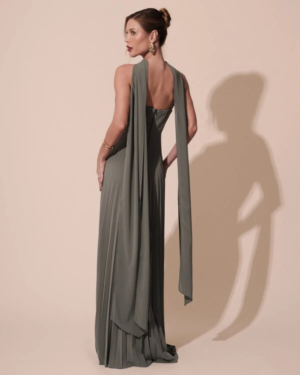 Vestido de Festa Longo Plissado Crepe Chiffon com Alça e Lenço Verde Oliva