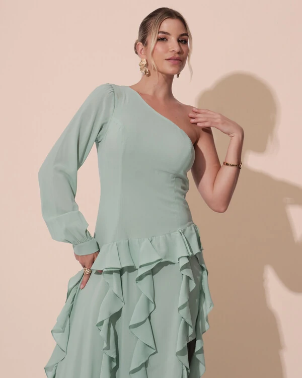 Vestido de Festa Longo Crepe Um Ombro Só Manga Longa e Babados Cascata Fenda Verde Menta