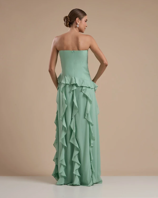 Vestido de festa Longo Tomara que Caia Crepe Chiffon com Bababos Cascata e Fenda Verde Menta