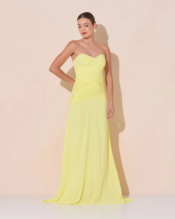 Vestido de Festa Longo Decote Coração Crepe Chiffon Drapeado Plissado Lenço Amarelo Manteiga