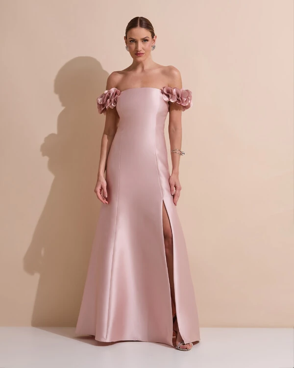 Vestido Longo de Festa Zibeline Ombro a Ombro com Flores e Fenda Rosa Nude