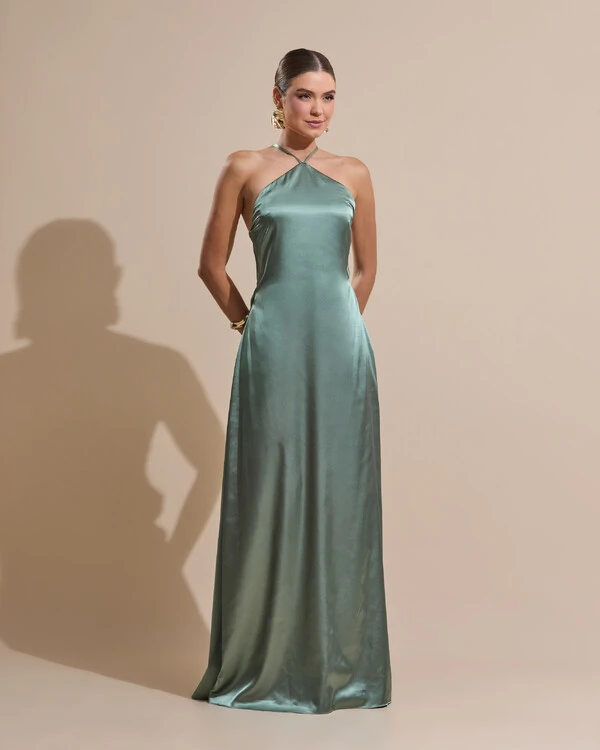 Vestido Longo de Cetim com Decote Triangular e Amarração nas Costas Degagê Verde Oliva