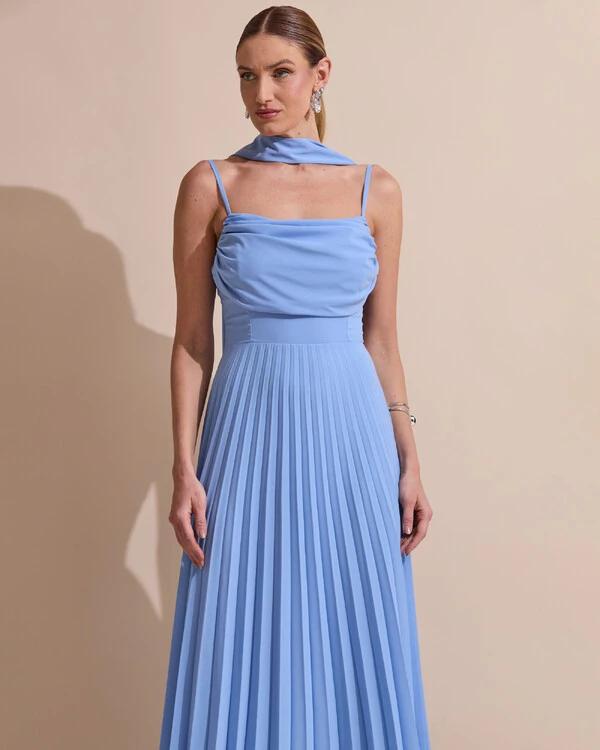 Vestido de Festa Longo Crepe Chiffon Plissado Trançado e Lenço Azul Atlantis