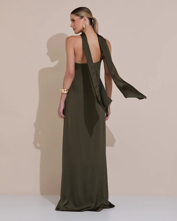 Vestido de Festa Longo em Cetim Fluido um Ombro Só com Lenço Verde Oliva