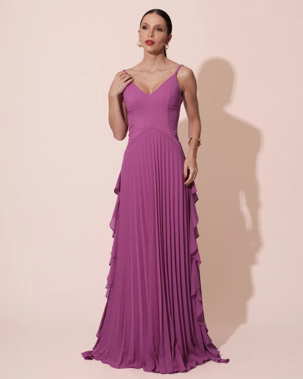 Vestido de Festa Longo Crepe Chiffon Alça Fina Saia Plissada com Babado Cascata Fúcsia