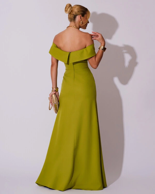 Vestido de Festa Longo Ombro a Ombro com Fenda em Alfaiataria Verde Pistache
