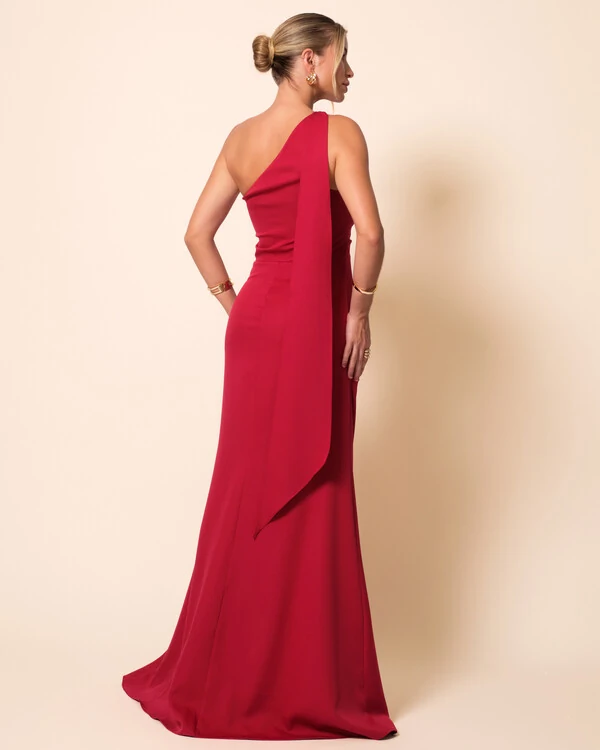 Vestido de Festa Longo Alafataria Um Ombro Só Detalhe Drapeado Cereja