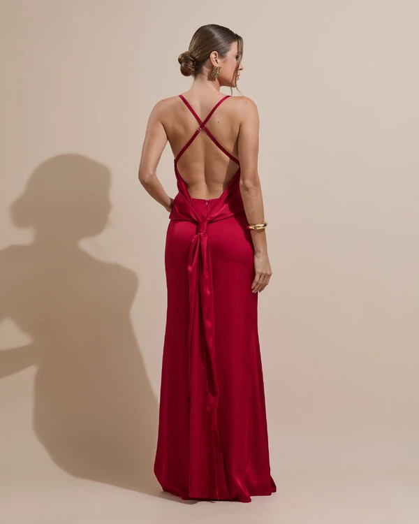 Vestido de Festa Longo Costas Abertas Laço Cetim Decote V Marsala