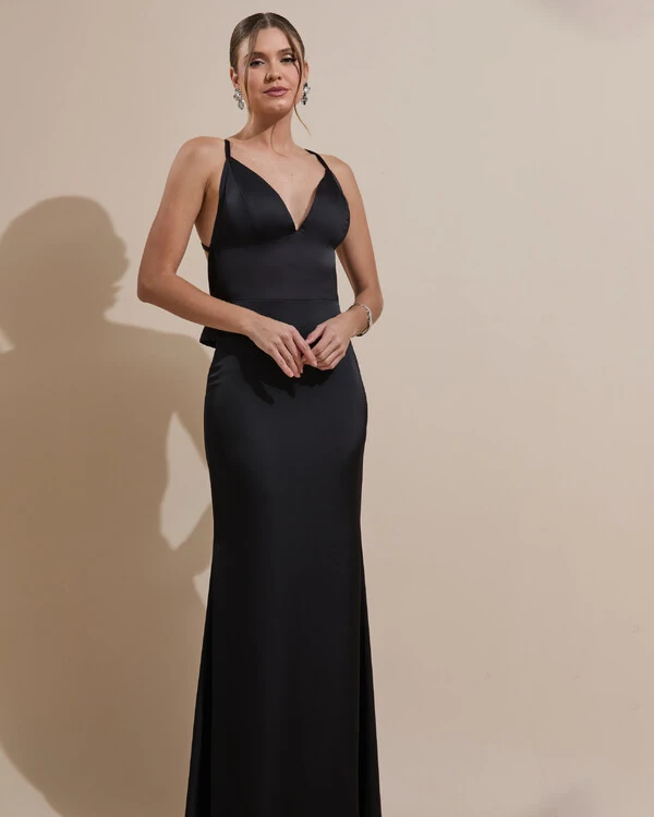 Vestido de Festa Longo Costas Abertas Laço Cetim Decote V Preto