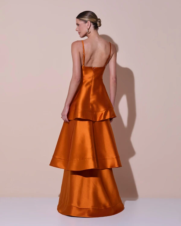 Vestido de Festa Longo Zibeline em Camadas Decote em V com Alças Terracota
