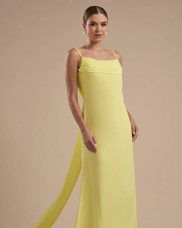 Vestido de Festa Longo Crepe Chiffon Costas Lenço Cauda Amarelo Manteiga