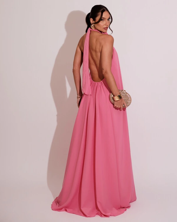 Vestido Longo Crepe Chiffon Frente Única Fluido Flor Removível Rosa
