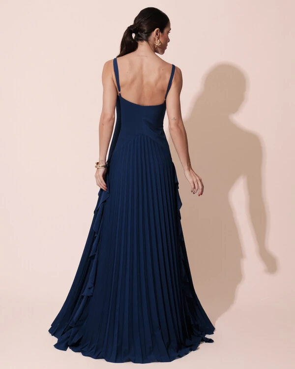 Vestido de Festa Longo Crepe Chiffon Alça Fina Saia Plissada com Babado Cascata Azul Marinho