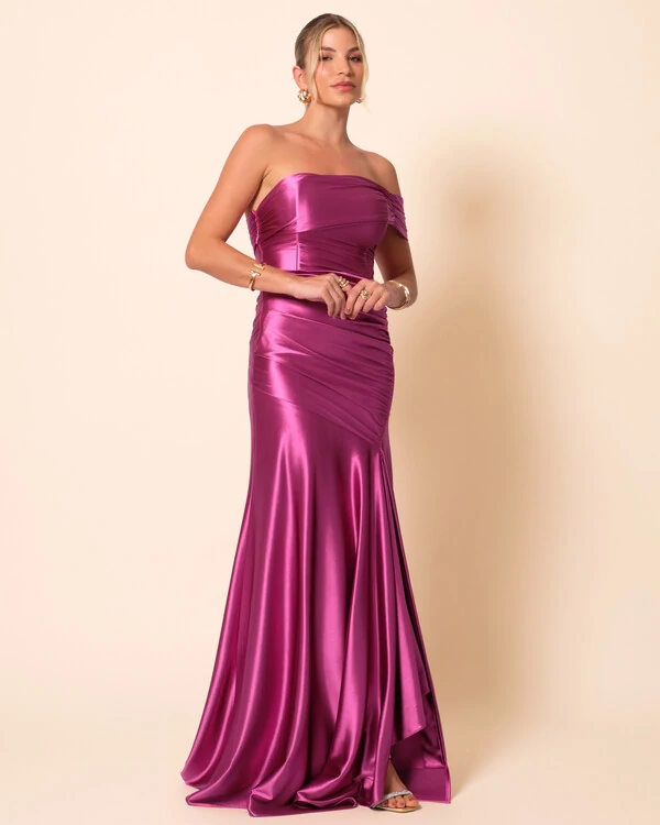 Vestido de Festa Longo Cetim Malha Metálico Ombro a Ombro Fúcsia