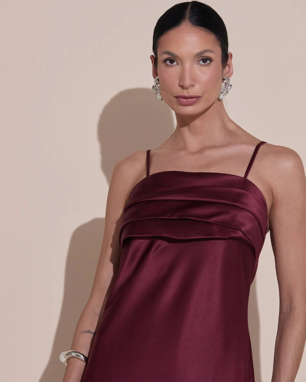 Vestido de Festa Midi Drapeado Cetim Marsala