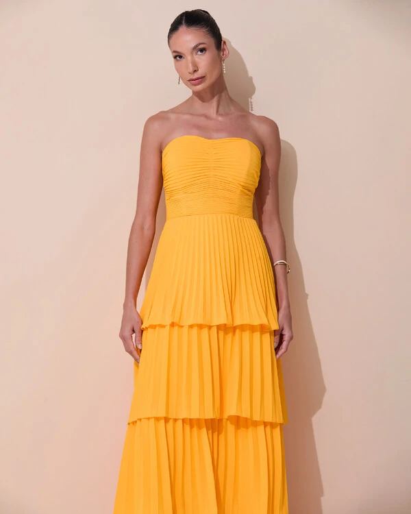 Vestido de Festa Longo Tomara que Caia Crepe Chiffon Plissado Camadas Laranja Manga New