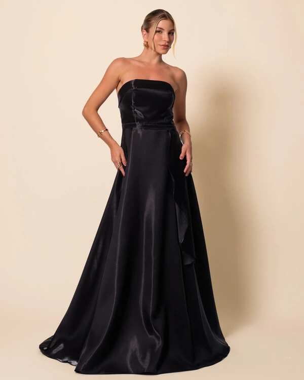 Vestido de Festa Longo Cetim Cristal Tomara que Caia Detalhe Preto