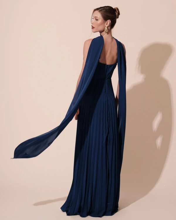 Vestido de Festa Longo Plissado Crepe Chiffon com Alça e Lenço Azul Marinho