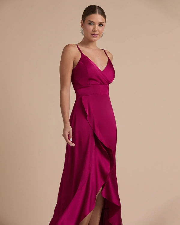 Vestido Midi Babado Acetinado Beterraba