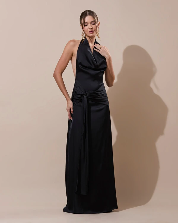 Vestido de Festa Longo Cetim Frente Única Degagê com Faixa Drapeada Preto