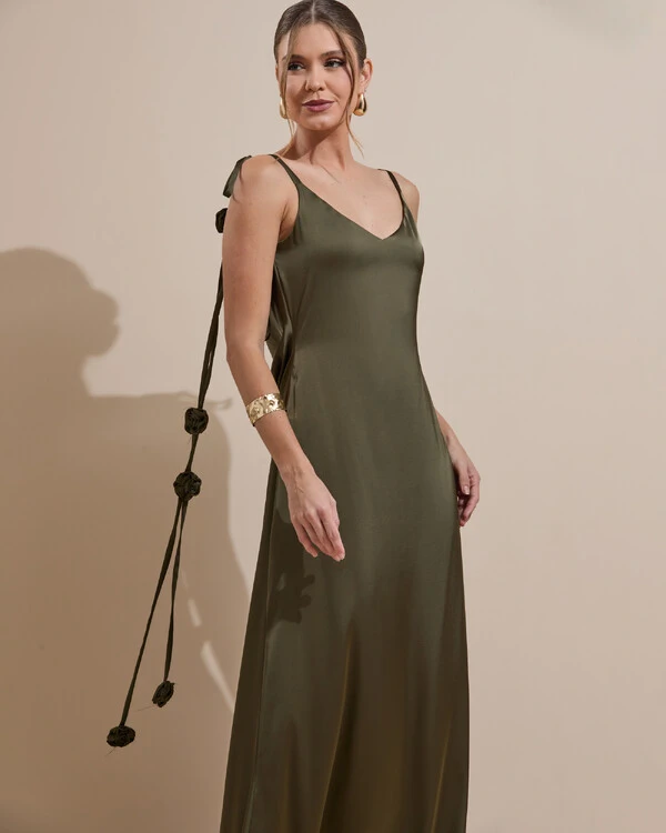 Vestido de Festa Longo Decote Degagê Costas Cetim Flores 3D Alças Verde Oliva