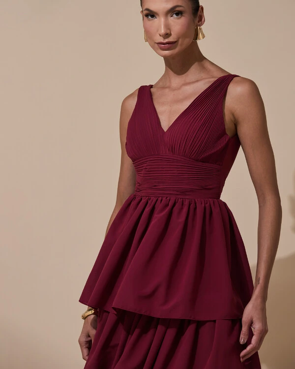 Vestido de Festa Longo Decote V Crepe Chiffon Plissado Camadas Babado Marsala New